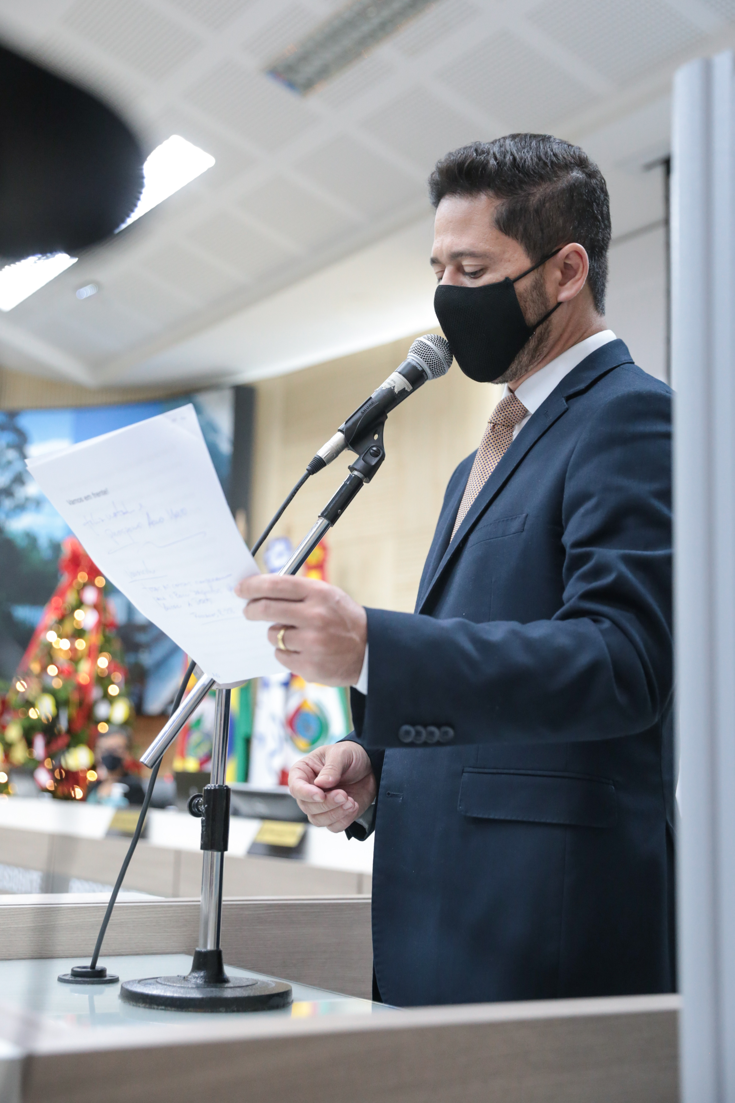 16/12/2021 - Raizer Ferreira se despede da presidência da Câmara