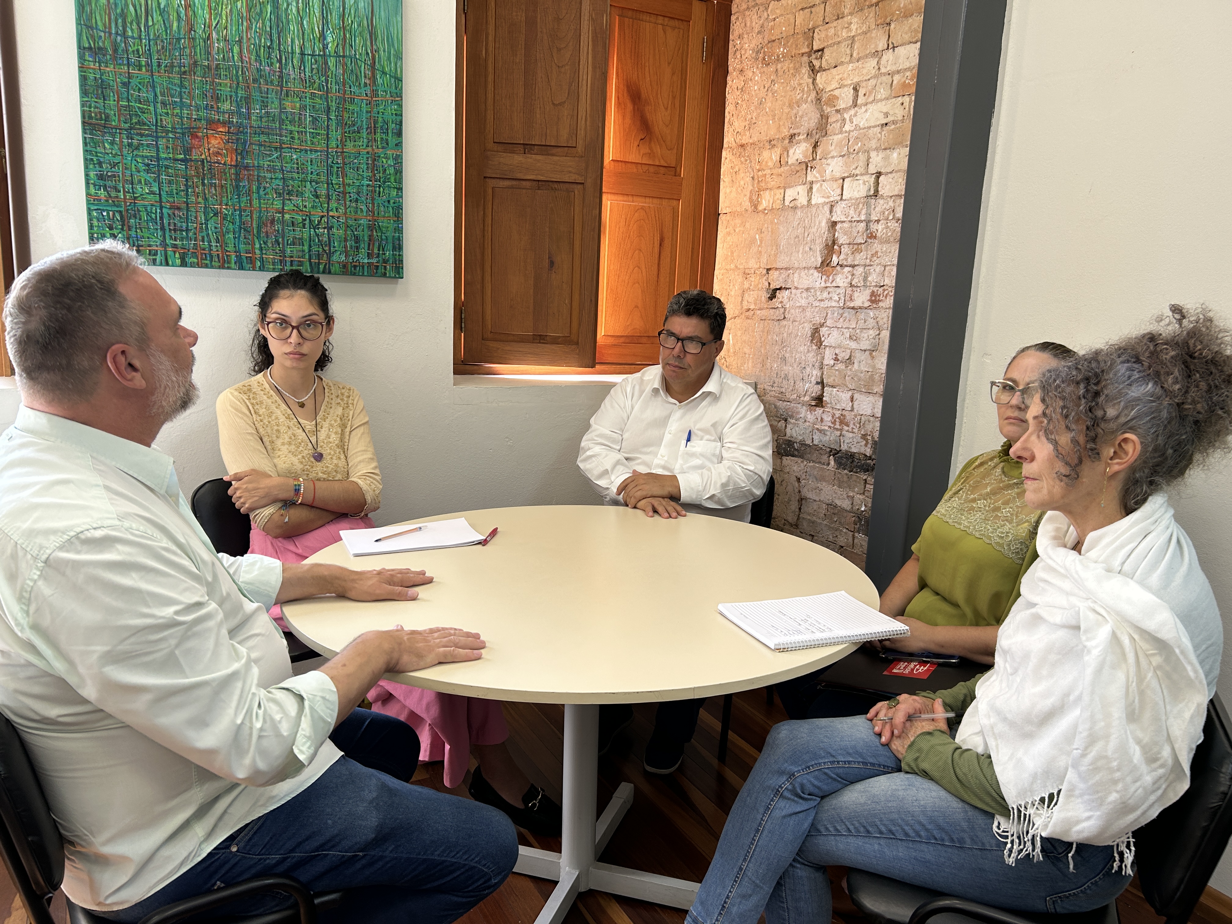 17/04/2025 - Vereador Brizola articula diálogo sobre a Casa da Lomba