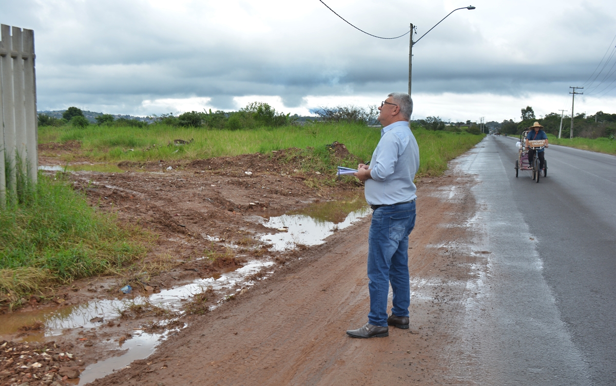 17/05/2019 - Nor Boeno solicita extensão de rede de iluminação para a Avenida dos Municípios