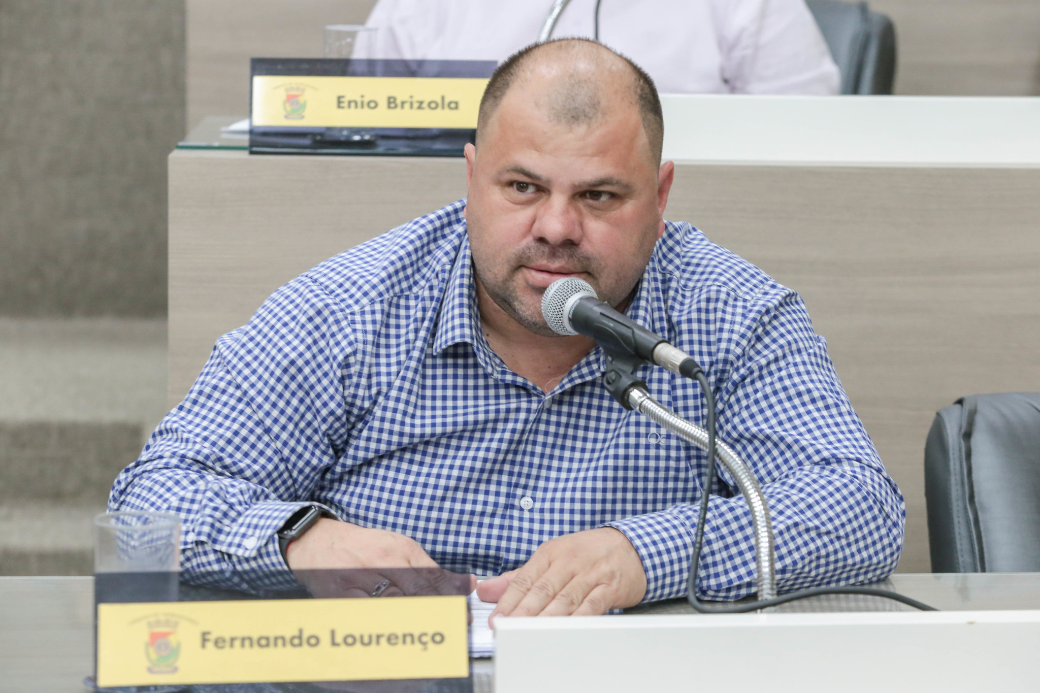 17/06/2020 - Fernando Lourenço requisita troca de lâmpada na rua Sílvio Gilberto Christmann