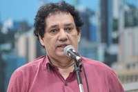 17/09/2019 - Vereador Inspetor Luz solicita reposição de tampa de boca de lobo na rua Doutor Karl Wilhelm Schinke