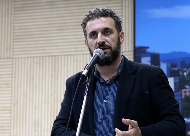 17/10/2017 - Gabinete: Vereador Issur solicita providências no antigo prédio da Escola São João