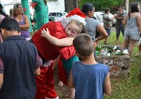 17/12/2018 - Associação de Moradores da Vila Iguaçu realiza festa de Natal com o apoio de Nor Boeno