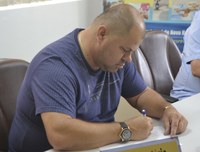 18/03/2019 - Fernando Lourenço requisita operação tapa-buracos nas ruas Chapecó e Engenheiro Jorge Schury