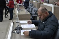 18/07/2019 - Fernando Lourenço solicita troca de tampa de boca de lobo na rua Guilherme Vielitz