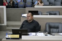 18/11/2019 - Fernando Lourenço demanda colocação de brita na rua Quatorze Bis