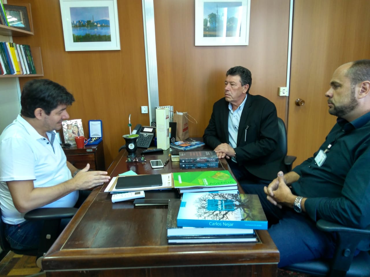 19/02/2019 - Sergio Hanich firma parceria com deputado Tiago Simon