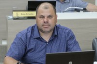 19/06/2020 - Vereador Fernando Lourenço requisita recolhimento de entulhos na rua José Plácido de Castro