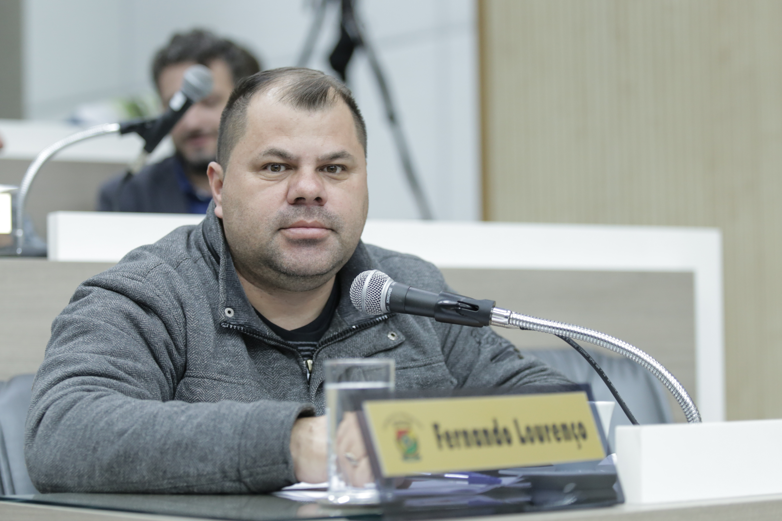 19/09/2018 - Fernando solicita conserto de canalização