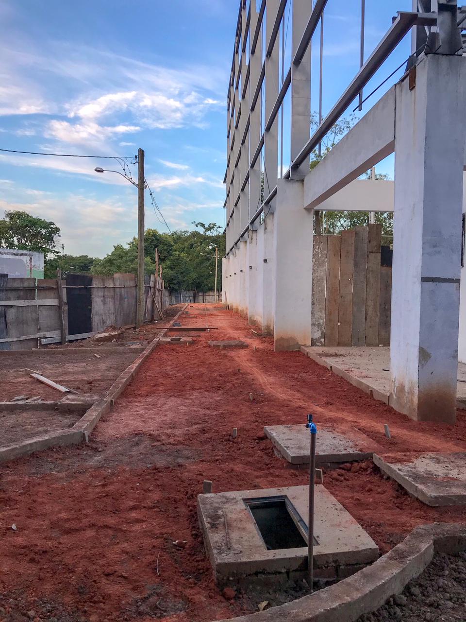 20/04/2021 - Gustavo Finck fiscaliza obras do Centro de Iniciação Esportiva