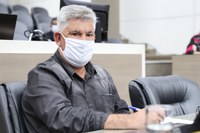 20/05/2020 - Vereador Nor Boeno solicita desobstrução de bueiro em becos no bairro Canudos 