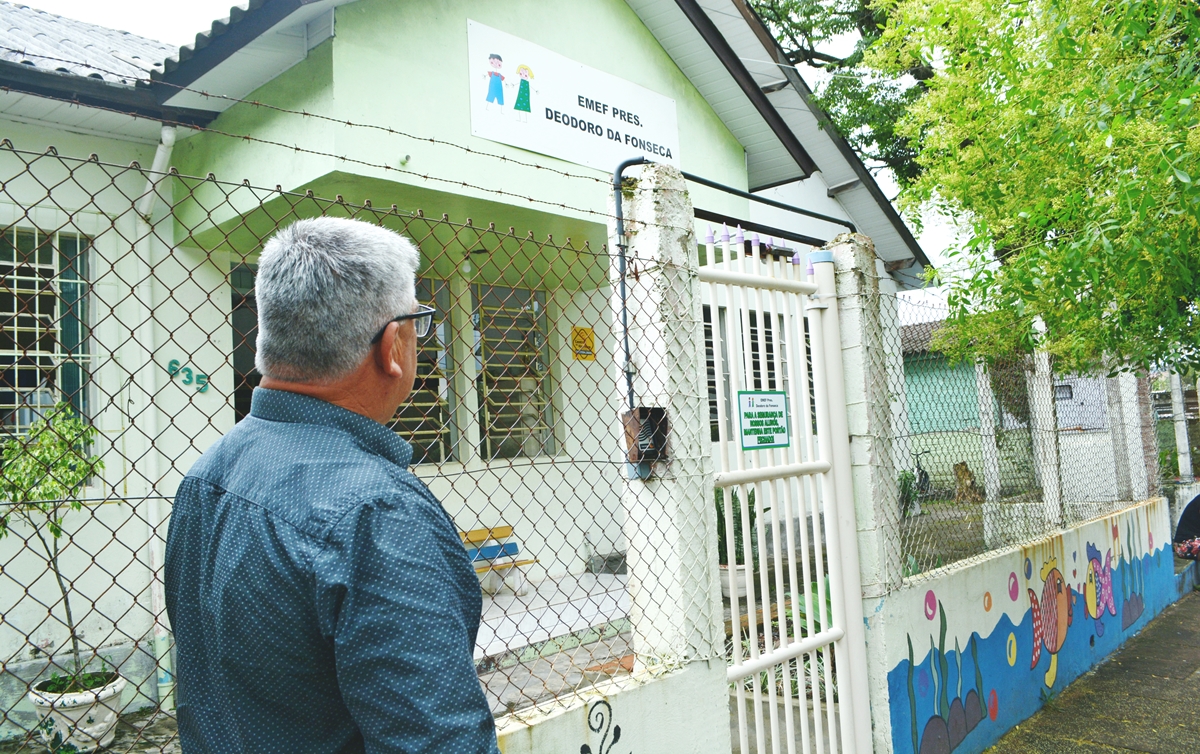 21/03/2019 - Vereador Nor Boeno solicita designação de guarda municipal para a escola Deodoro da Fonseca