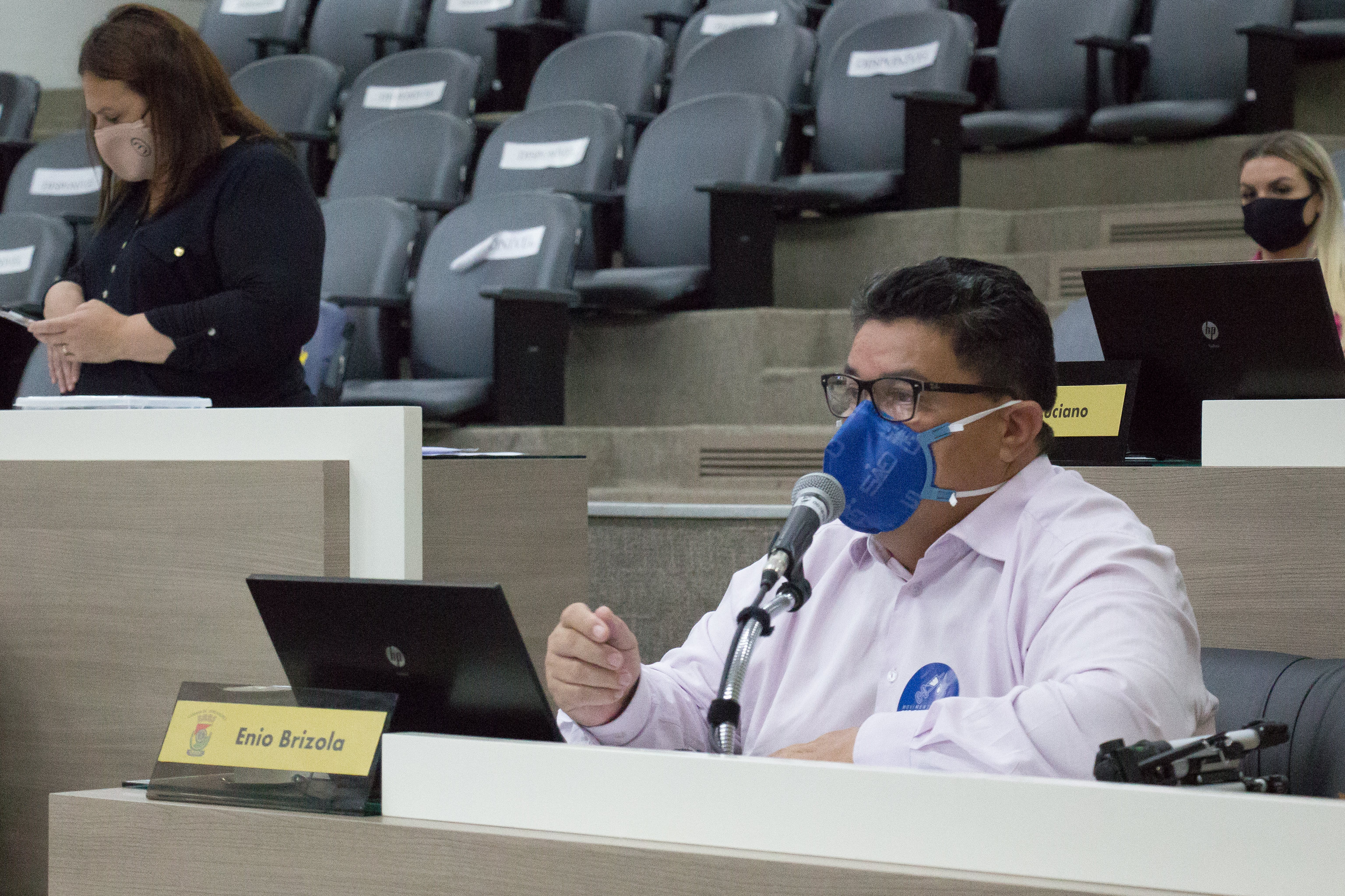 22/04/2021 - Enio Brizola propõe criação de memorial em homenagem às vítimas da Covid-19