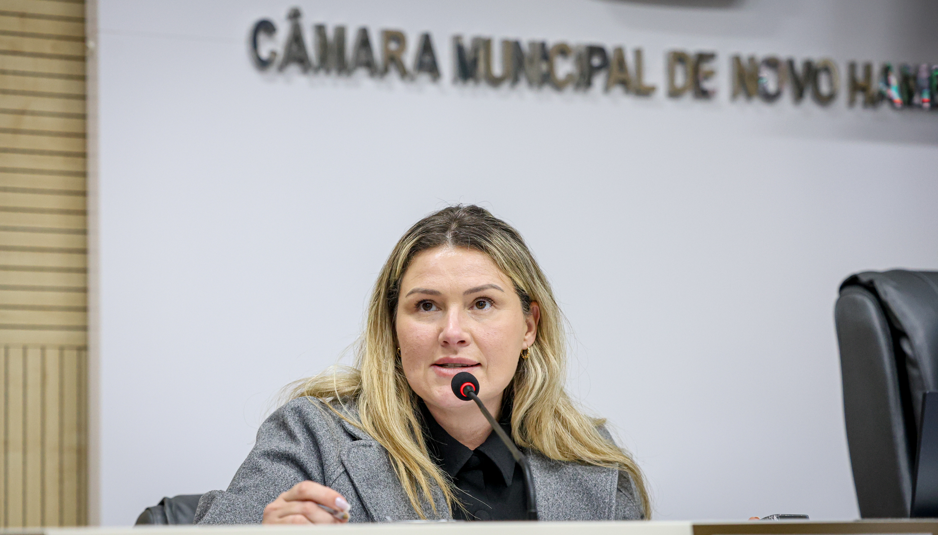 22/07/2025 - Daia Hanich propõe criação de pista de atletismo oficial em Novo Hamburgo