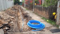 22/11/2017 - Gabinete: Vereador Nor Boeno acompanha colocação de extensão de água em Canudos