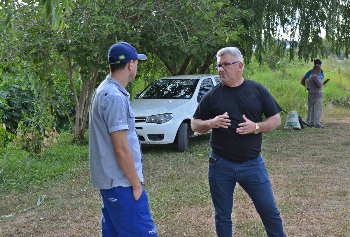 23/03/2020 - Nor Boeno solicita desobstrução de rede de esgoto na avenida Alcântara