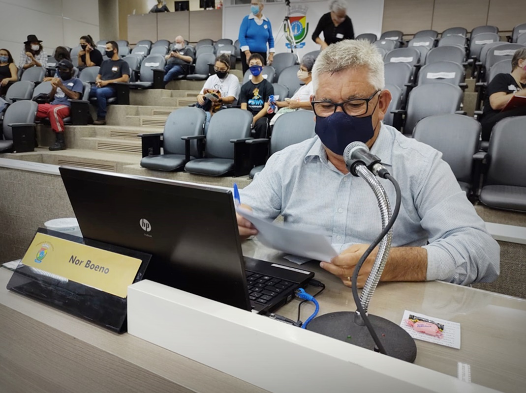 23/03/2022 - Vereador Nor Boeno requer melhorias em rua situada no bairro Canudos