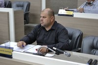 23/05/2019 - Fernando Lourenço encaminha pedido de recolhimento de lixo no bairro Canudos