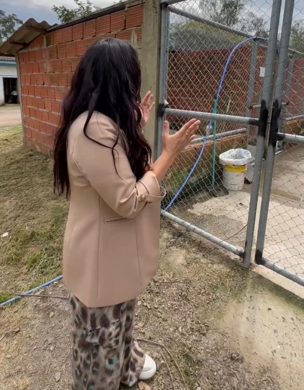 23/09/2025 - Vereadora Deza Guerreiro cobra providência para o canil municipal