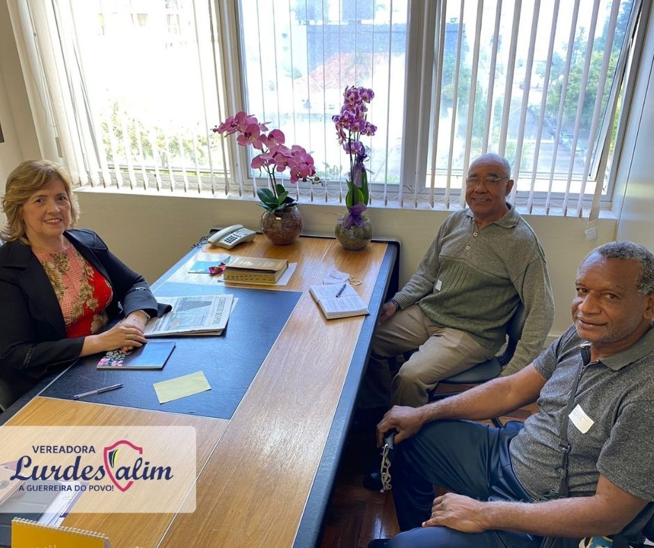 24/03/2022 - Vereadora Lourdes Valim recebe presidente da ATAPNH