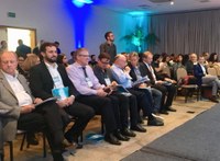 25/04/2018 - Vereador Issur Koch participa de evento sobre biomecânica do Calçado