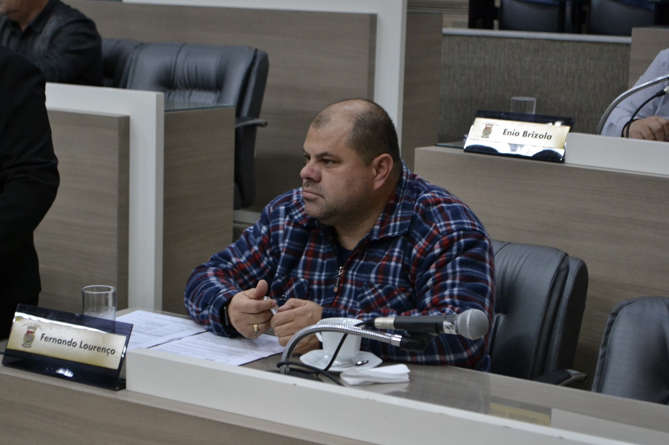 25/07/2019 - Fernando Lourenço solicita recolhimento de entulhos no bairro Canudos