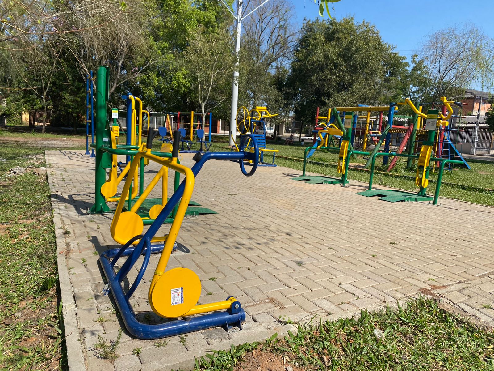 25/08/2022 - Vereador Raizer comemora atendimento de demanda no bairro Canudos solicitada há dois anos