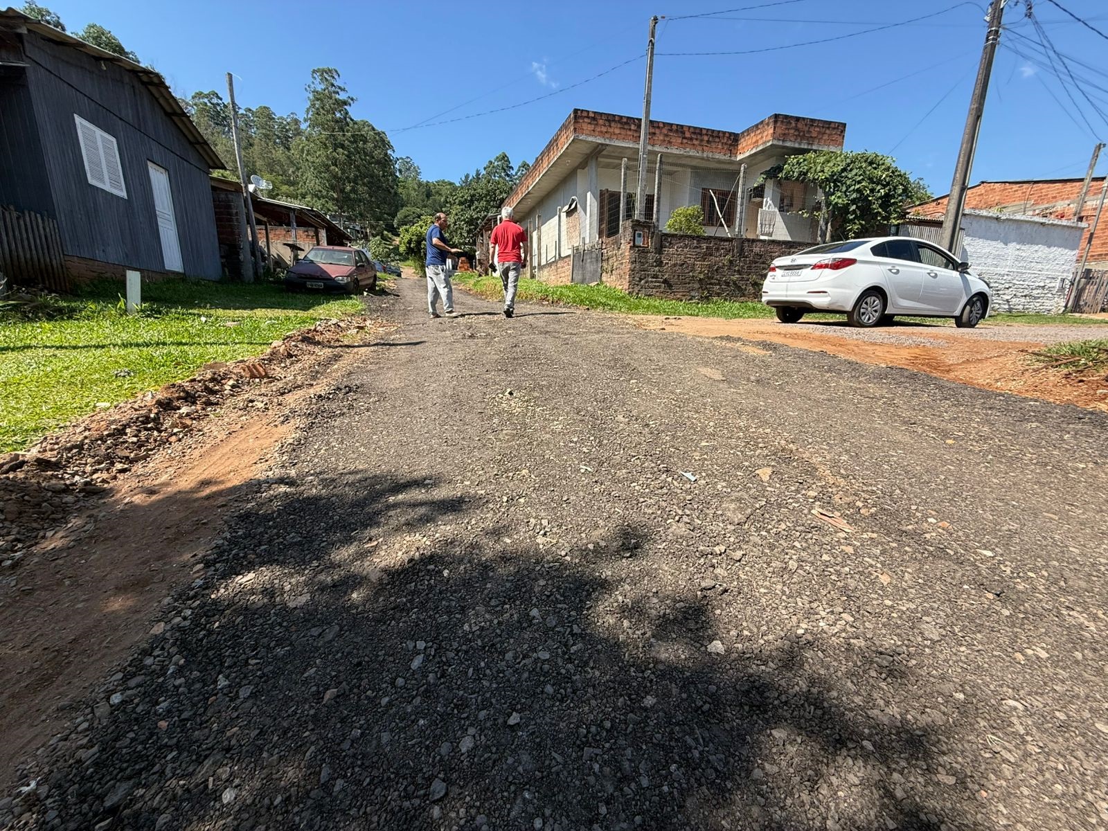 27/11/2025 - Vereador Nor Boeno atende solicitação dos moradores da Vila Esperança, no bairro Roselândia