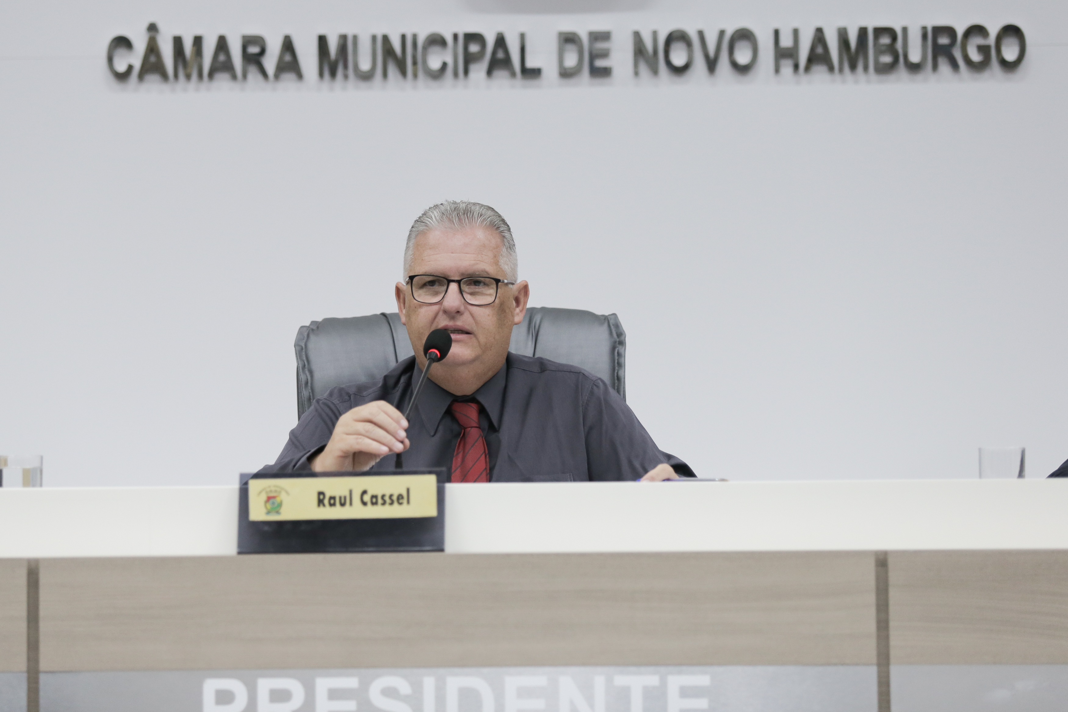 28/02/2019 - Presidente protocola 34 pedidos de providências em fevereiro