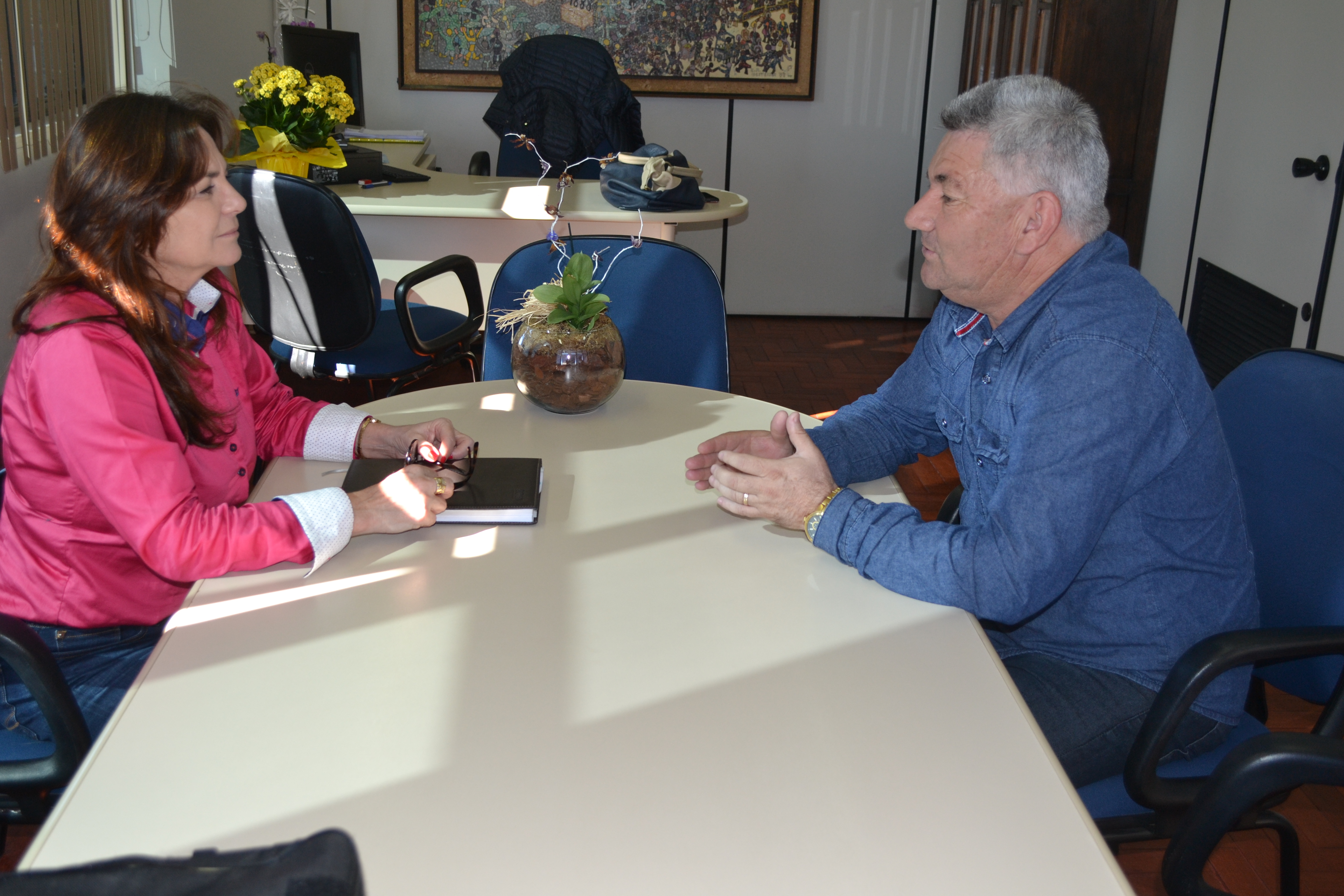 28/06/2017 - Gabinete: Vereador Nor Boeno apresenta proposta para área da educação