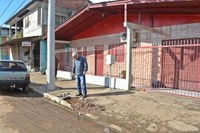 29/04/2019 - Nor Boeno protocola pedido de conserto de rede de esgoto junto à Prefeitura