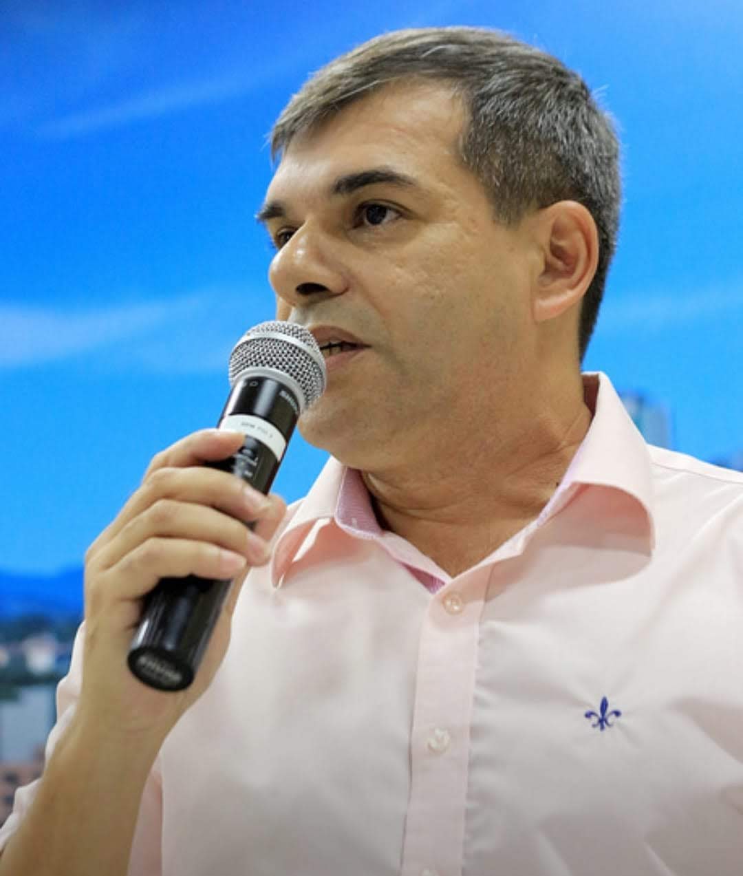 30/05/2018 - Projeto de Vladi Lourenço torna-se lei para isenção de IPTU