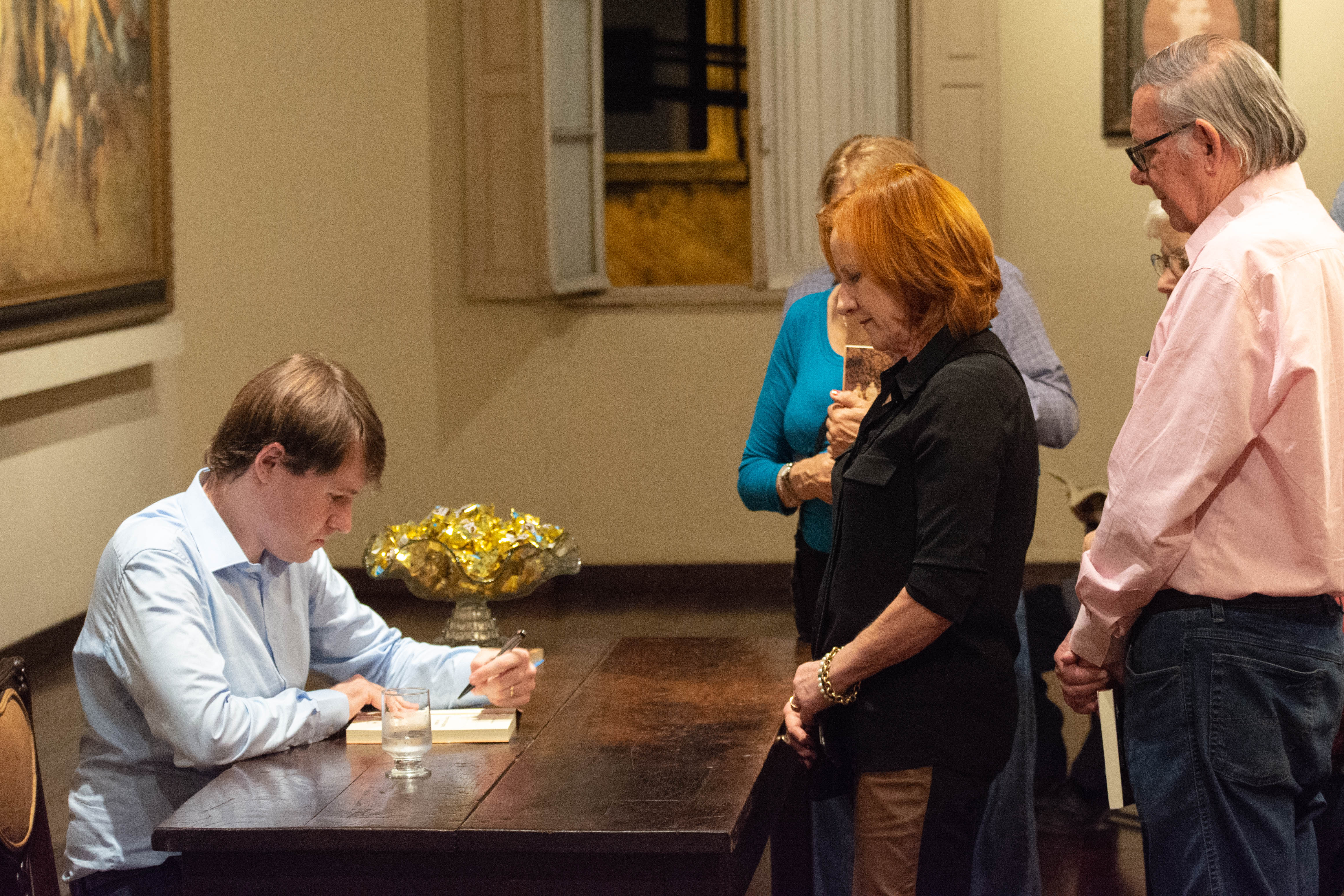 31/10/2018 - Felipe Kuhn Braun lança 16º livro